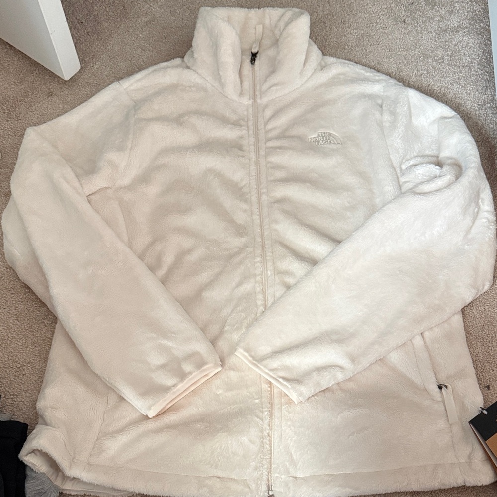 The North Face Women's Osito Jacket *New